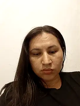 victoriadaniela online show from 04.16.26