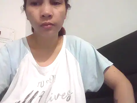 Snapshot of ivyloving4you chatting on 10.16.25 ivyloving4you online show from 10.16.25