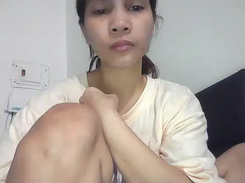 Snapshot of ivyloving4you chatting on 10.19.25 ivyloving4you online show from 10.19.25
