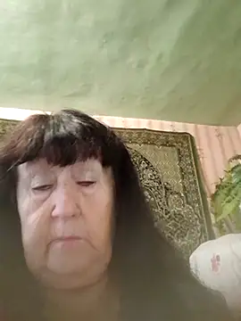 CrystalLime6411 online show from 10.28.25