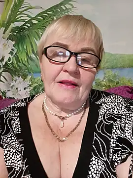 VioletSweet5566 online show from 11.09.25