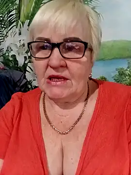 Snapshot of VioletSweet5566 chatting on 02.02.26 VioletSweet5566 online show from 02.02.26