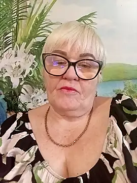 Snapshot of VioletSweet5566 chatting on 02.19.26 VioletSweet5566 online show from 02.19.26