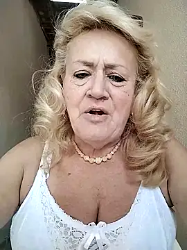 Belladama61 online show from 09.10.25