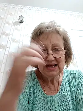 Snapshot of AlikaSwan5821 chatting on 02.21.26 AlikaSwan5821 online show from 02.21.26