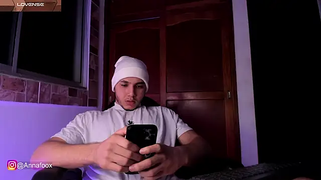 max valiant1 online show from 01.13.26