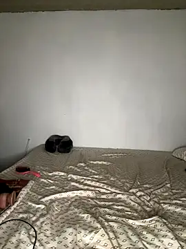  foreigntitts online show from 11.04.25