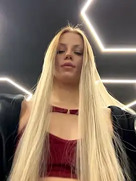 FavoriteKira online show from 01.15.26