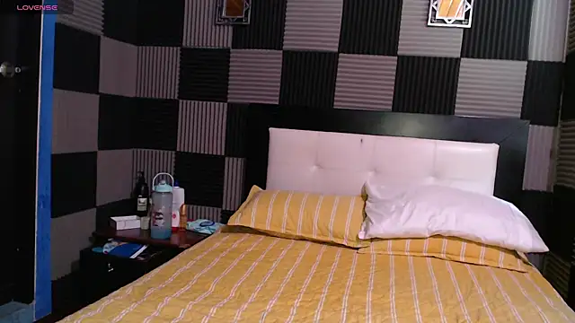 antonela-tompson online show from 09.16.25