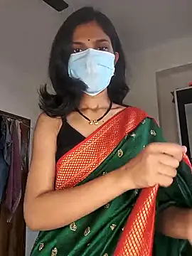 Shivani2002 online show from 04.18.26