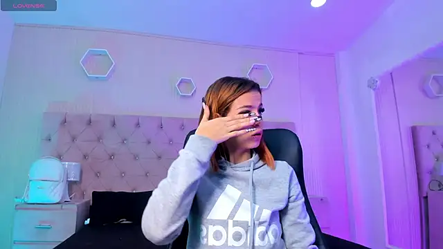 MadisonSky  online show from 10.12.25