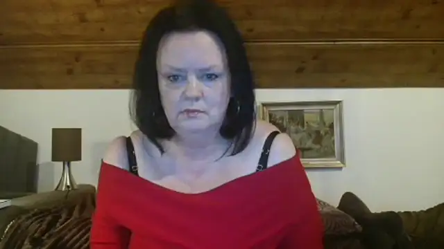 TiffanyMature online show from 10.03.25