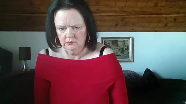 TiffanyMature online show from 10.19.25