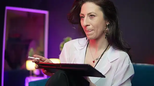 RubyRosa online show from 04.10.26