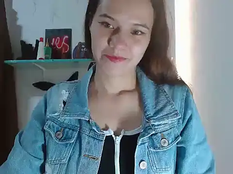 Snapshot of yarafuckass chatting on 09.08.25 yarafuckass online show from 09.08.25