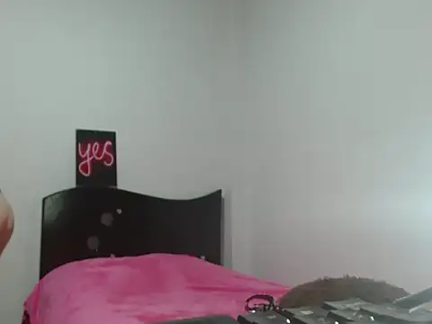 Snapshot of yarafuckass chatting on 01.31.26 yarafuckass online show from 01.31.26