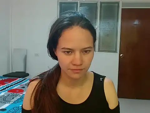 Snapshot of yarafuckass chatting on 02.23.26 yarafuckass online show from 02.23.26