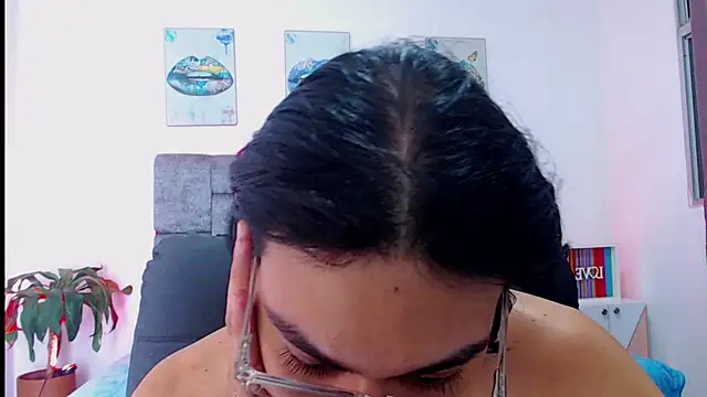 dirty model online show from 09.15.25