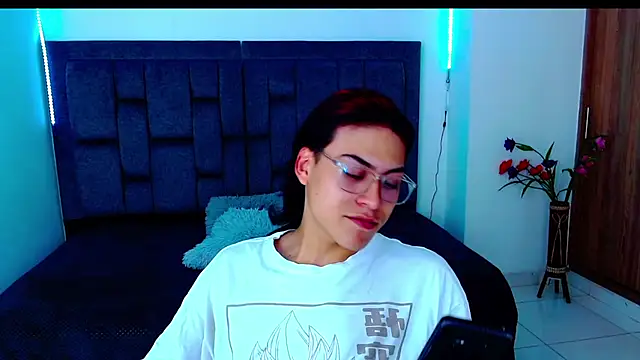 dirty model online show from 09.27.25