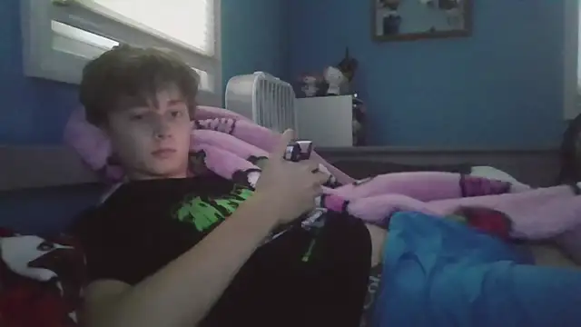 Liam axel35 online show from 09.26.25