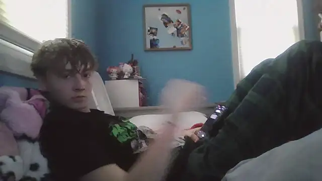 Liam axel35 online show from 11.04.25