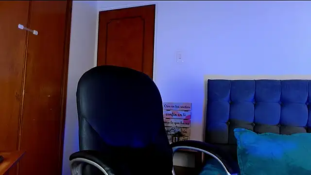 Liana 99 online show from 09.12.25