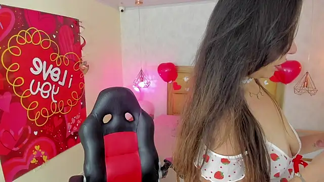 MELISSAROUGE online show from 02.14.26