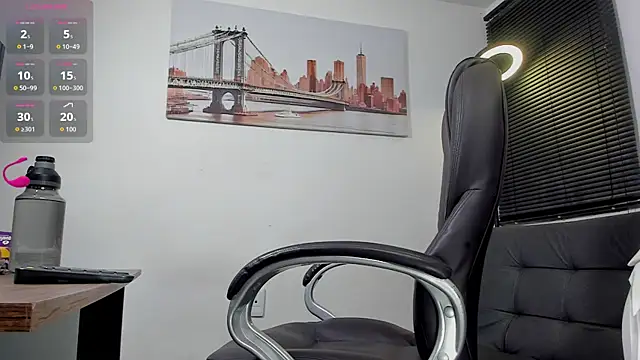 Dash Bukoski online show from 09.22.25