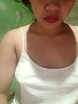 hotmomma8 online show from 09.13.25