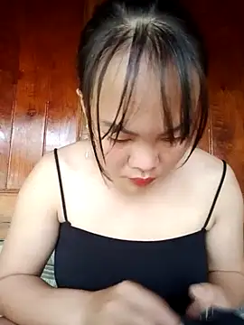 Snapshot of vivian_bae chatting on 09.14.25 vivian bae online show from 09.14.25