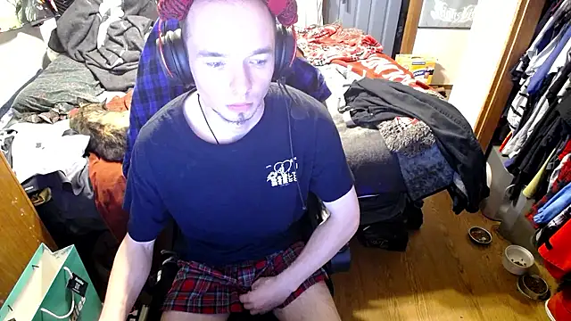 womenhateme69 online show from 10.04.25