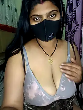 Snapshot of reena502 chatting on 02.19.26 reena502 online show from 02.19.26