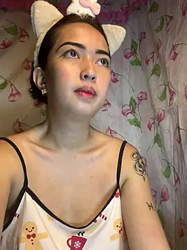 Snapshot of Soft_Angel8 chatting on 06.22.26 Soft Angel8 online show from 06.22.26