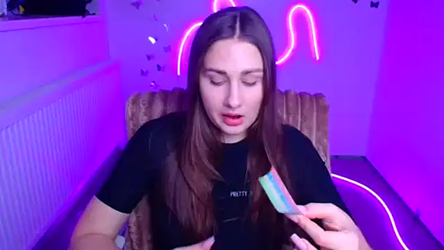 Stefanie Sweet online show from 02.15.26