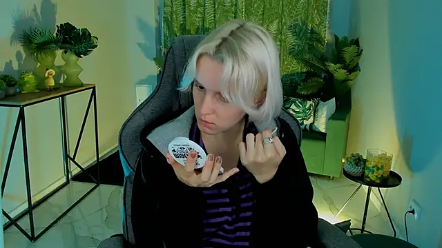 BethanyCloud online show from 09.09.25