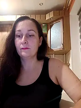 Amandda  online show from 10.03.25