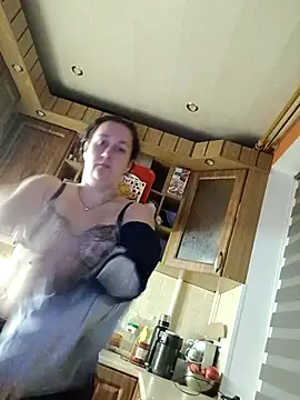 Amandda  online show from 11.22.25