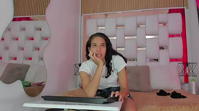 MiaCours online show from 10.05.25