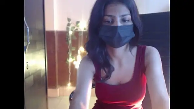 Snapshot of _kamyaa09 chatting on 02.01.26 kamyaa09 online show from 02.01.26