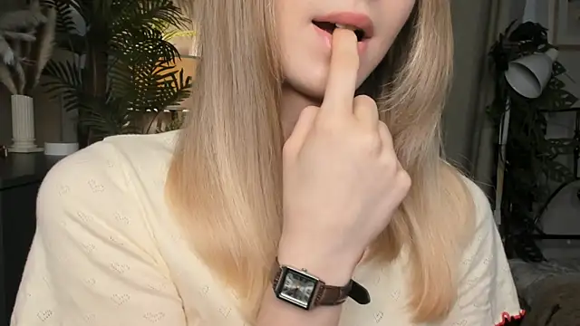 ChinBonnell online show from 11.08.25