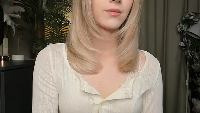 ChinBonnell online show from 12.15.25