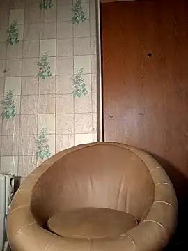 Tupo070481 online show from 11.12.25