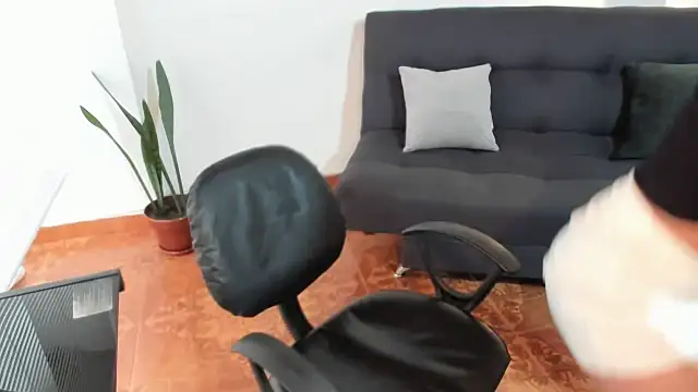 amy lennox online show from 10.14.25