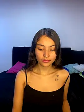 hotwife26 online show from 11.04.25