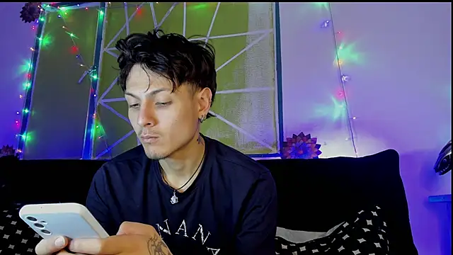 Snapshot of Dioniso_guy8 chatting on 02.26.26 Dioniso guy8 online show from 02.26.26