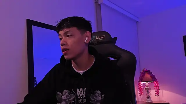 zeus blaze online show from 09.18.25