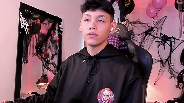 zeus blaze online show from 10.04.25