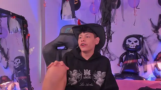 zeus blaze online show from 10.25.25