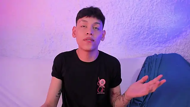 zeus blaze online show from 11.22.25