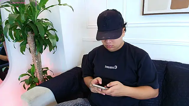 Naim Bennetsex online show from 10.01.25